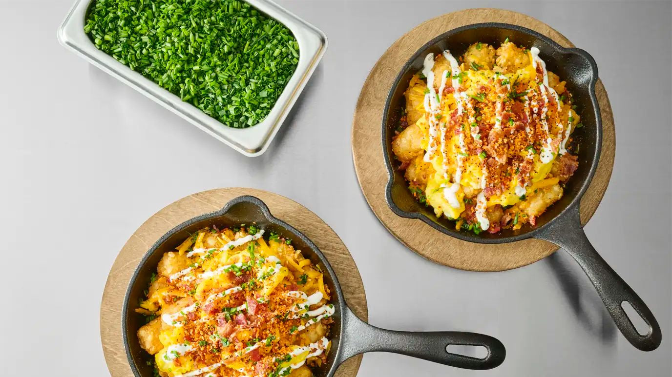 Everything Bagel Breakfast Tots Skillet