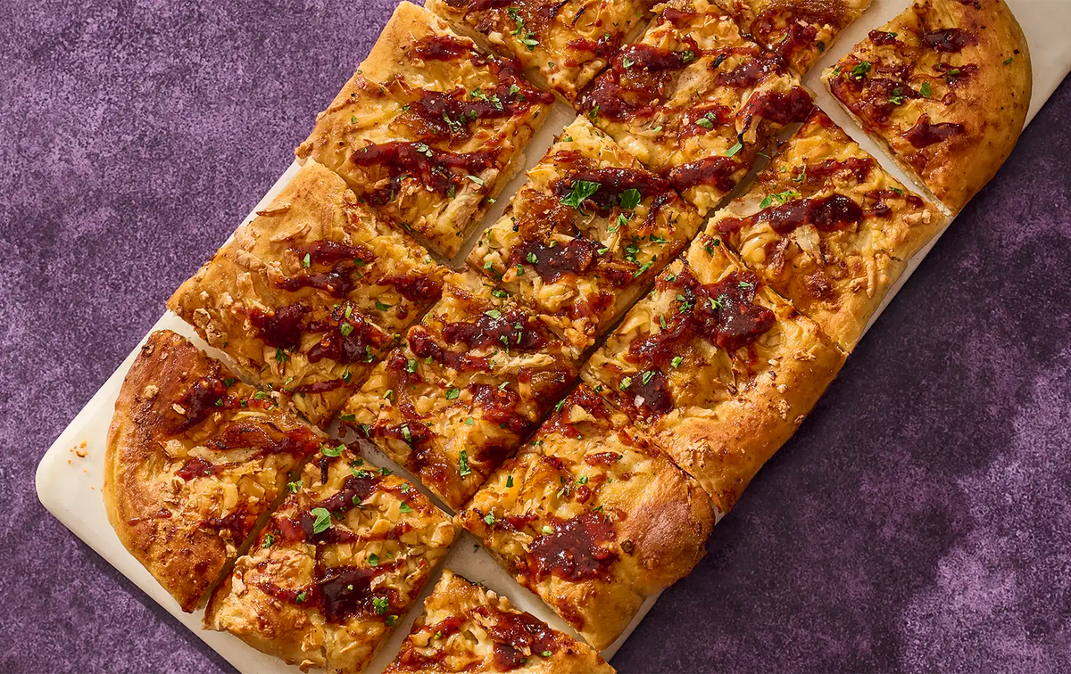Black Currant BBQ Chicken Flatbread